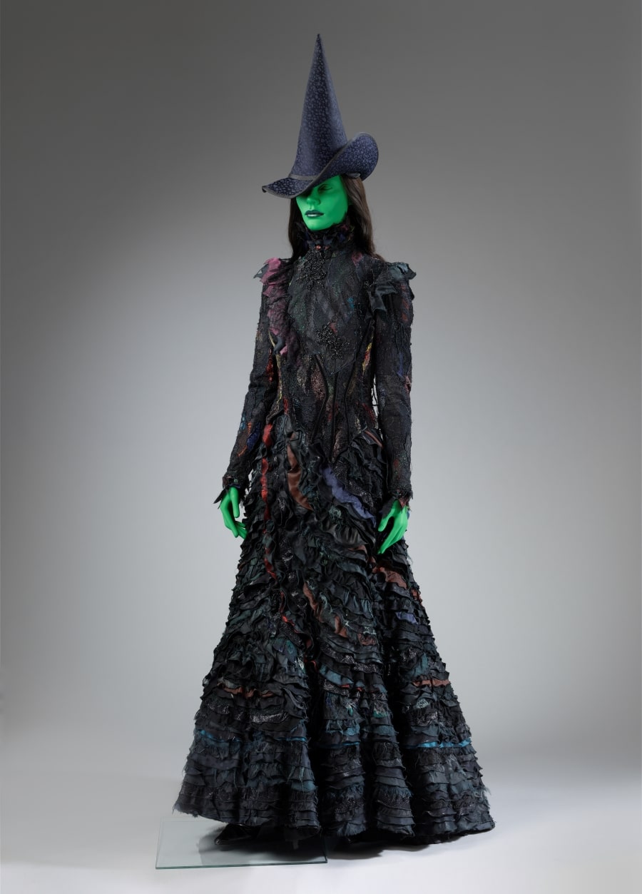 Wicked – Costume worn by Kerry Ellis as Elphaba in Wicked. Image 3