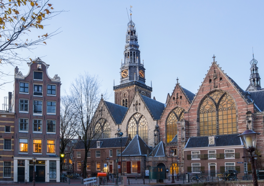 Oude Kerk: Gothic church turned art museum
