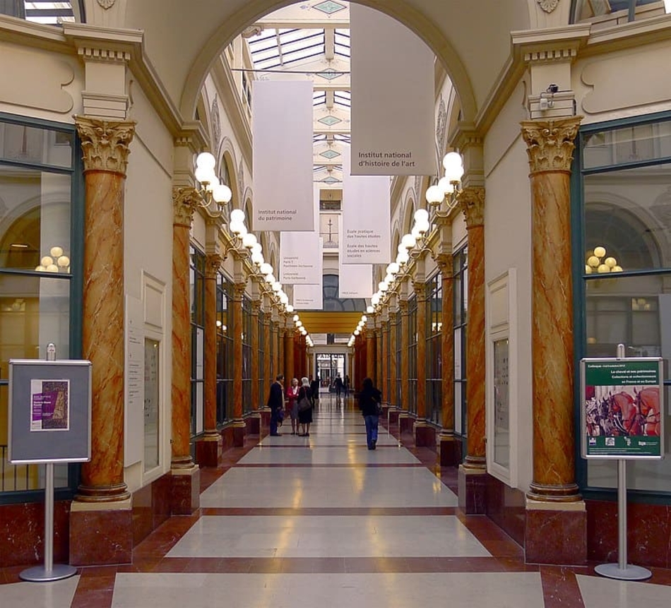 Cour du Commerce Saint-André - Art de Vivre