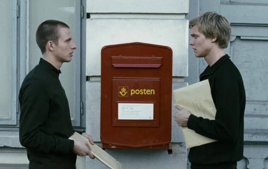Anders Danielsen Lie and Espen Klouman Høiner in Reprise (2006)