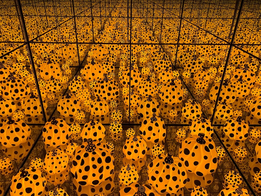 Our guide to experiencing infinity in Yayoi Kusama's Infinity