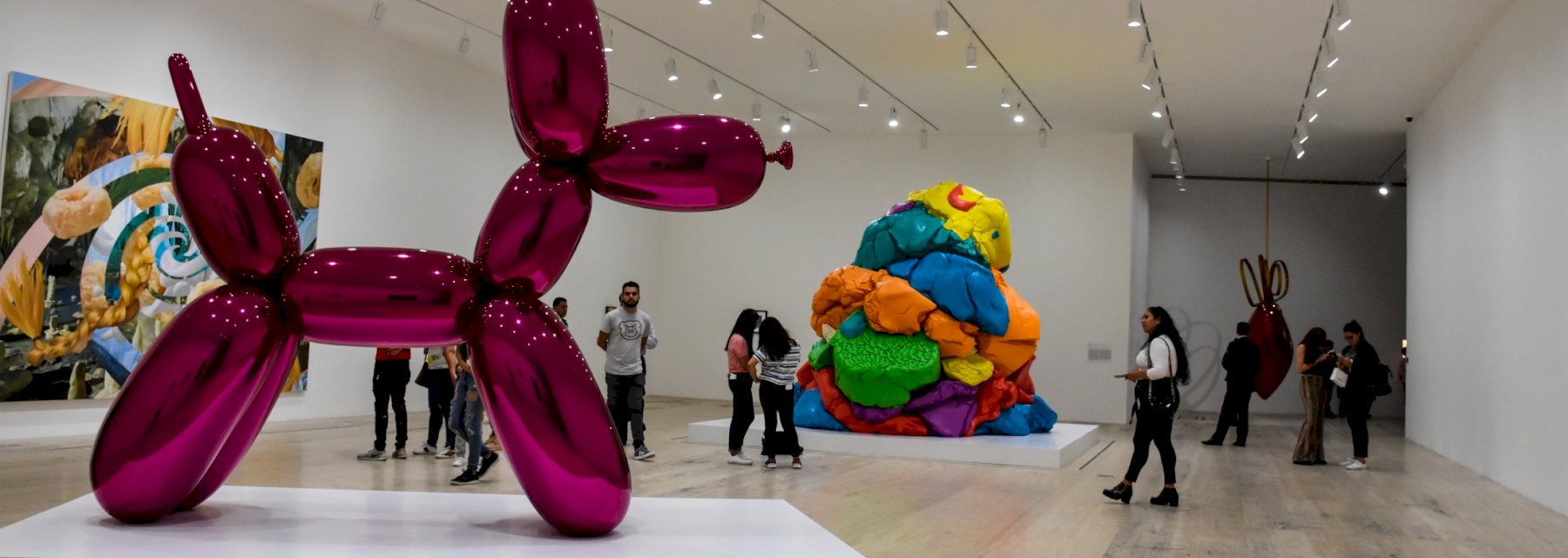 Jeff Koons’ 7 most famous works