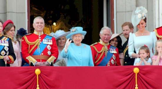 Buckingham Palace announces Coronation Weekend plans