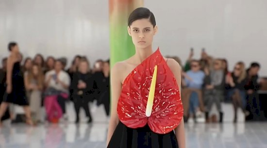 Paris Fashion Week: LOEWE presents its spring/summer 2023 collection